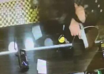 Para transfer merkezinde silahlı soygun girişimi