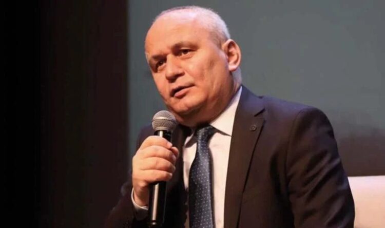 Cemil Kılıç ihraç edildi, gerçekleri tek tek anlattı… “Tarikatlar istedi, MEB ihraç etti!”