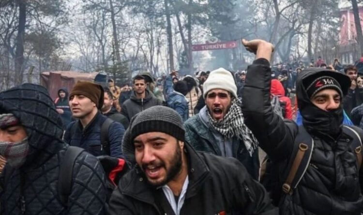 Suudi haber sitesi duyurdu: ‘Türkiye’yi yeni bir göç dalgası vurabilir…’