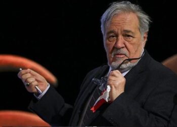 İlber Ortaylı gençlere seslendi: Kimse seni beklemiyor