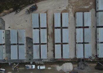 Düzce Valisi’nden deprem açıklaması: Tespit edilen 727 binadan 82’si yıkılmıştır