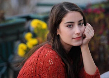 Hazal Kaya’dan hayranlarını endişelendiren haber