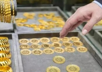 ‘Sakın bozdurmayın’ diyerek altının yükseleceği rakamı açıkladı