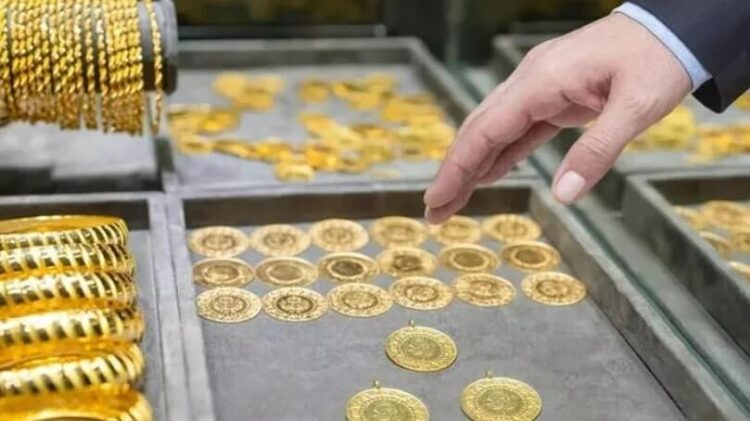 ‘Sakın bozdurmayın’ diyerek altının yükseleceği rakamı açıkladı