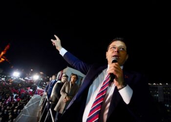 AKP seçmeni Saray’a mesajı verdi: İşte İmamoğlu davası anketi