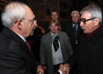 Kılıçdaroğlu’ndan Burhan Çaçan’ın ailesine ziyaret