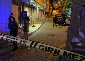 Kahvehaneye silahlı saldırı: 1’i ağır 3 yaralı