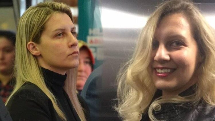 İmamoğlu’ndan evinde ölü bulunan MHP’li başkanın ailesine ziyaret