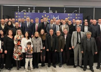 Kayseri’de 600 kişi İYİ Parti’ye katıldı