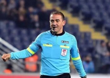 Özgüç Türkalp hakemliği bıraktı