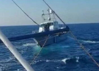 Yunanistan’dan Türk balıkçı teknelerine taciz