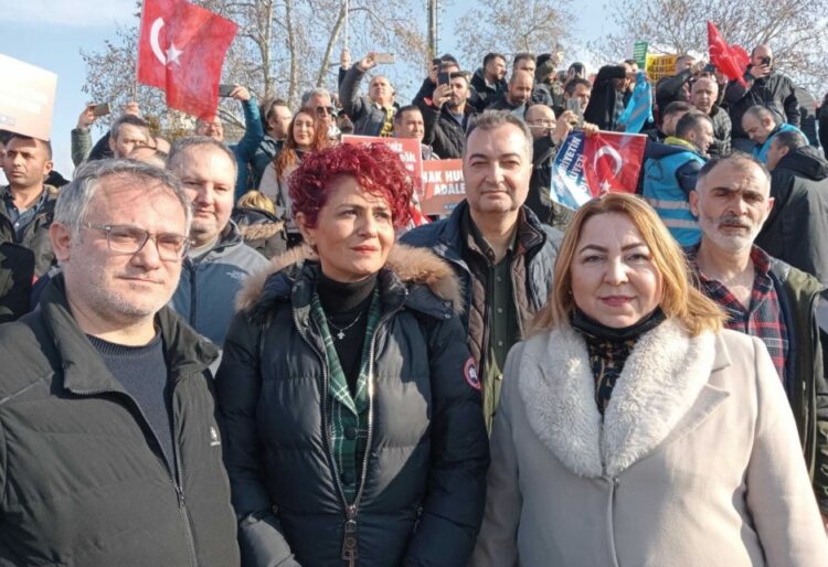 Staj mağdurları Vedat Bilgin’i istifaya davet etti