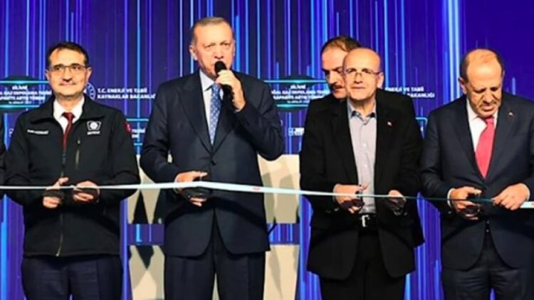 Bu fotoğraf sonrası Erdoğan’ı kızdıracak sözler: ‘Büyük tsunami geliyor!’
