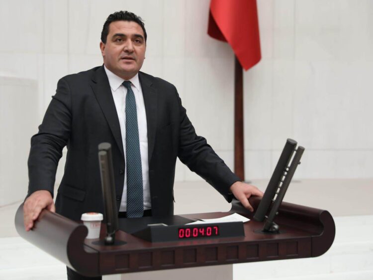 CHP’li Karasu’dan Bakan Koca’ya: Sivas’ta sağlık alanında yaşanan sorunların sonu gelmiyor