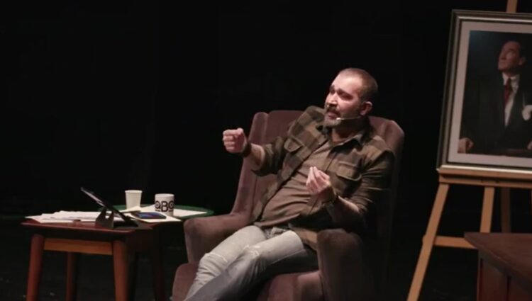 Barış Atay’ın şehit edilen polislerle ilgili sözlerine seyirciden tepki