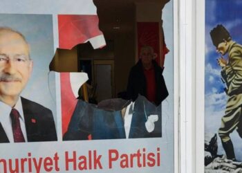 Almanya’da CHP ofisine saldırı