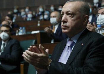 Kulis: Kabinedeki tartışmalı isimlere ‘dokunulmazlık’ hazırlığı