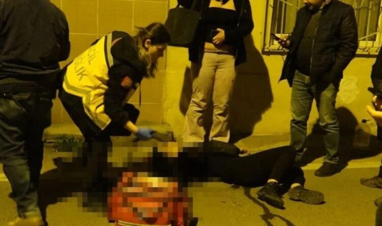 Solist arkadaşını tabancayla başından vurdu