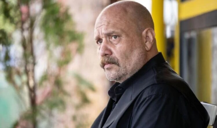 Usta oyuncu Ahmet Mümtaz Taylan’dan kötü haber