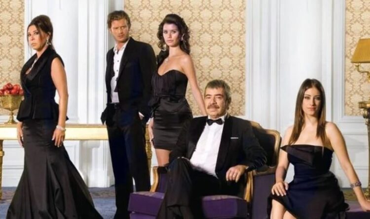 Aşk-Memnu filminin kadrosu belli oldu