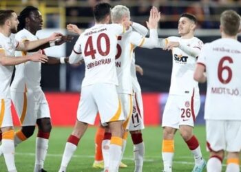 Dursun Özbek müjdeyi verdi: ‘Hatırı sayılır transfer talepleri var’