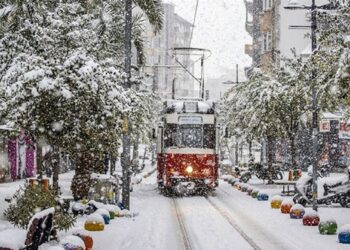 İstanbul’a kar geliyor: İşte dört gözle beklenen yağış için tarih