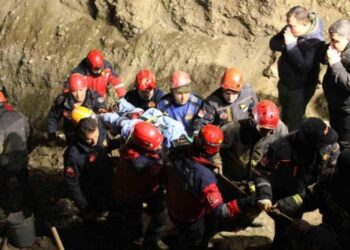 Kuyuya düşen baba ve oğlunun ölümüne ilişkin 2 tutuklama