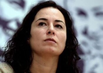 Pınar Selek için kırmızı bülten ve tutuklama kararı