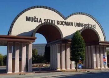 Öğretim görevlisi ‘cinsel saldırı’ suçlamasıyla tutuklandı