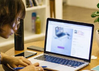 Ofis çalışanlarının en verimsiz olduğu saat belli oldu