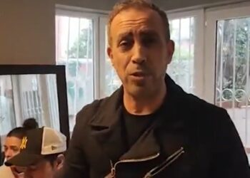 Haluk Levent sanatçılarla acil ihtiyaçlar için toplandı
