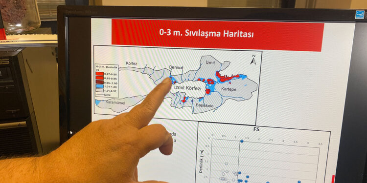 Kocaeli’nin kıyısı için ‘zemin sıvılaşması’ uyarısı