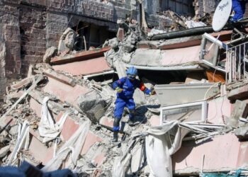 Çinli ekiplerin deprem bölgesindeki çalışmaları devam ediyor