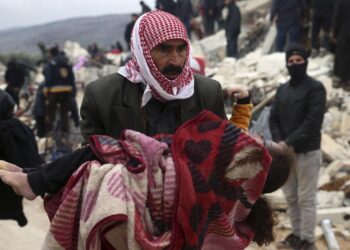 Çin’den ABD’ye çağrı : Suriye’deki krizden sorumlusun, deprem yardımı için yaptırımları kaldır
