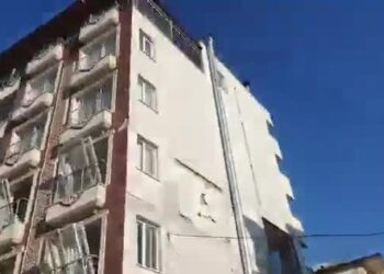 İş makineleri yetersiz, teçhizat yetersiz, koordinasyon sıfır