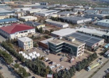 Akkuyu’da 600 işçi yetersiz zam teklifine karşı iş bıraktı