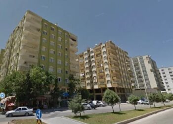 Kahramanmaraş’ta 8 bloklu sitenin tamamı yıkıldı