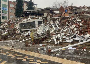Tablo çok ağır… Deprem bölgesinden yardım çığlıkları yükseliyor