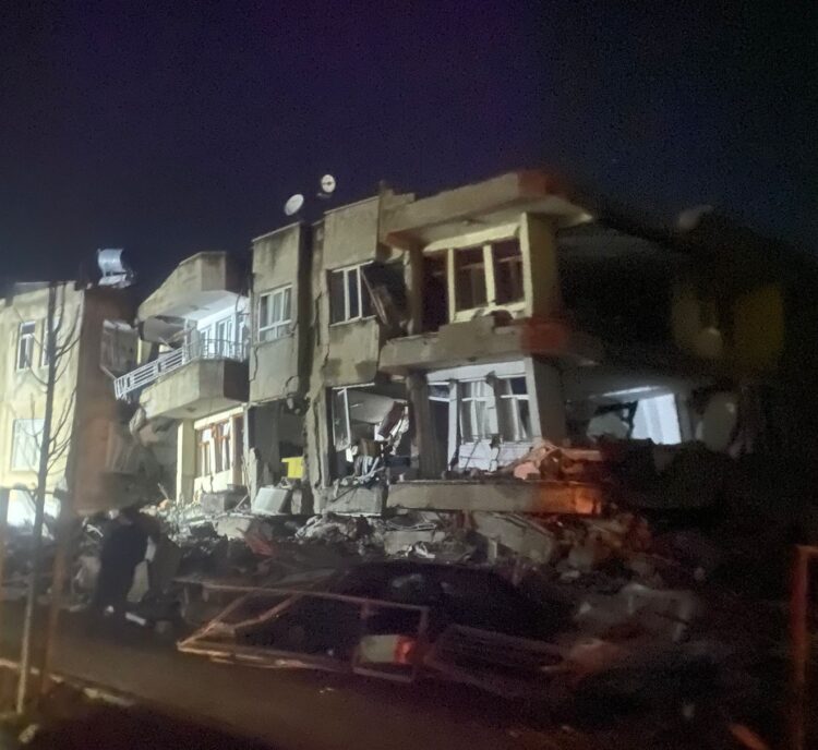 Deprem bölgesinde SON DURUM