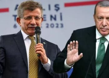 Erdoğan’ın AKP’li vekillere ettiği siteme Davutoğlu’ndan yanıt