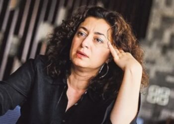 Ece Temelkuran tepkilerin ardından özür diledi