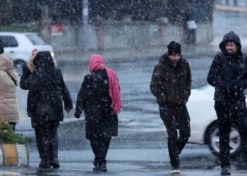 Kar yağışı İstanbul kent merkezine ulaştı
