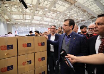 İmamoğlu: “Gençlerimizi yurtlarımızdan çıkarmayacağız”