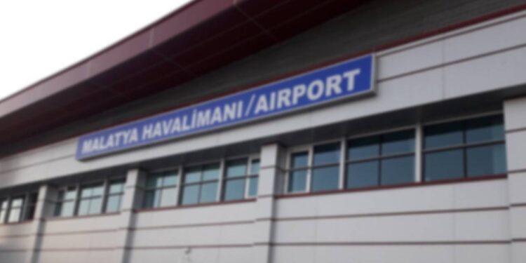 Malatya Havalimanı’nda hasar oluştu