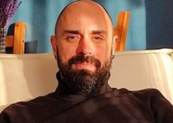 Siyaset bilimci Özgün Emre Koç  gözaltına alındı