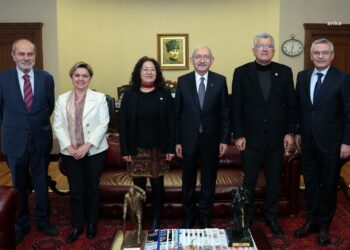 Kılıçdaroğlu ve Sol Parti yöneticileri bir araya geldi