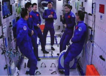 Çin’in Shenzhou-15 taykonotları ikinci uzay yürüyüşlerini tamamladı