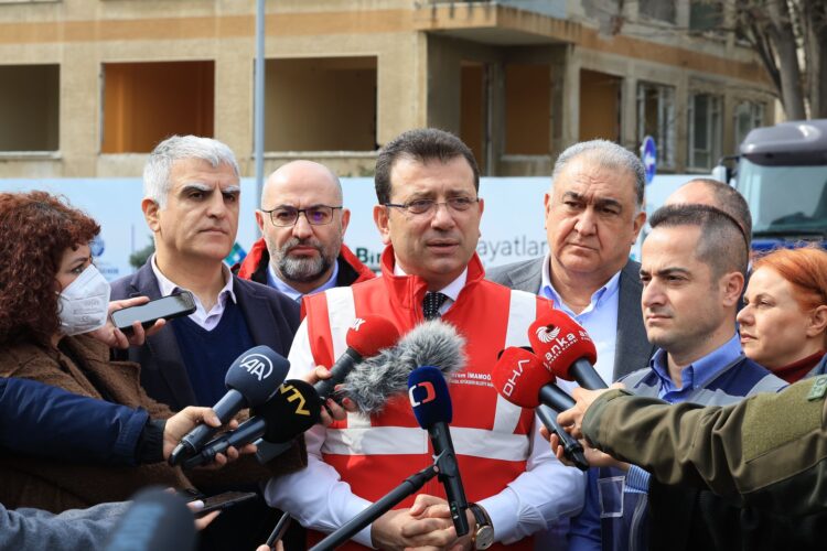 İmamoğlu: Doğru karar alalım, seçimden sonra kim yönetecekse o devam ettirsin