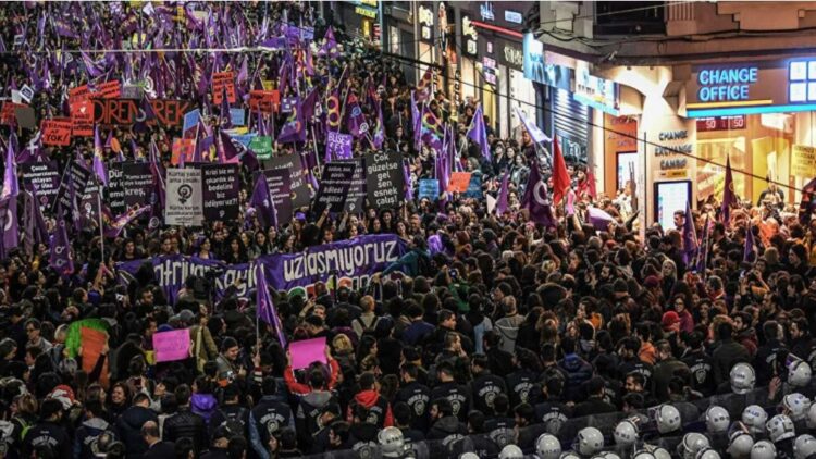 Kadınlar sokağa çıkıyor: İl il 8 Mart eylemleri