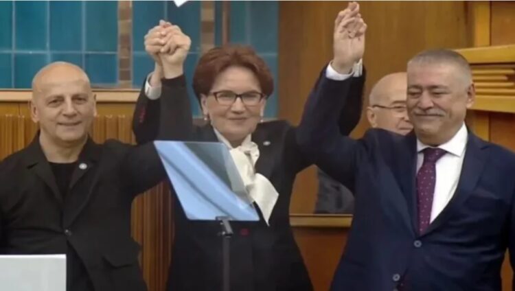 AK Parti’den istifa edip İYİ Parti’ye katıldı